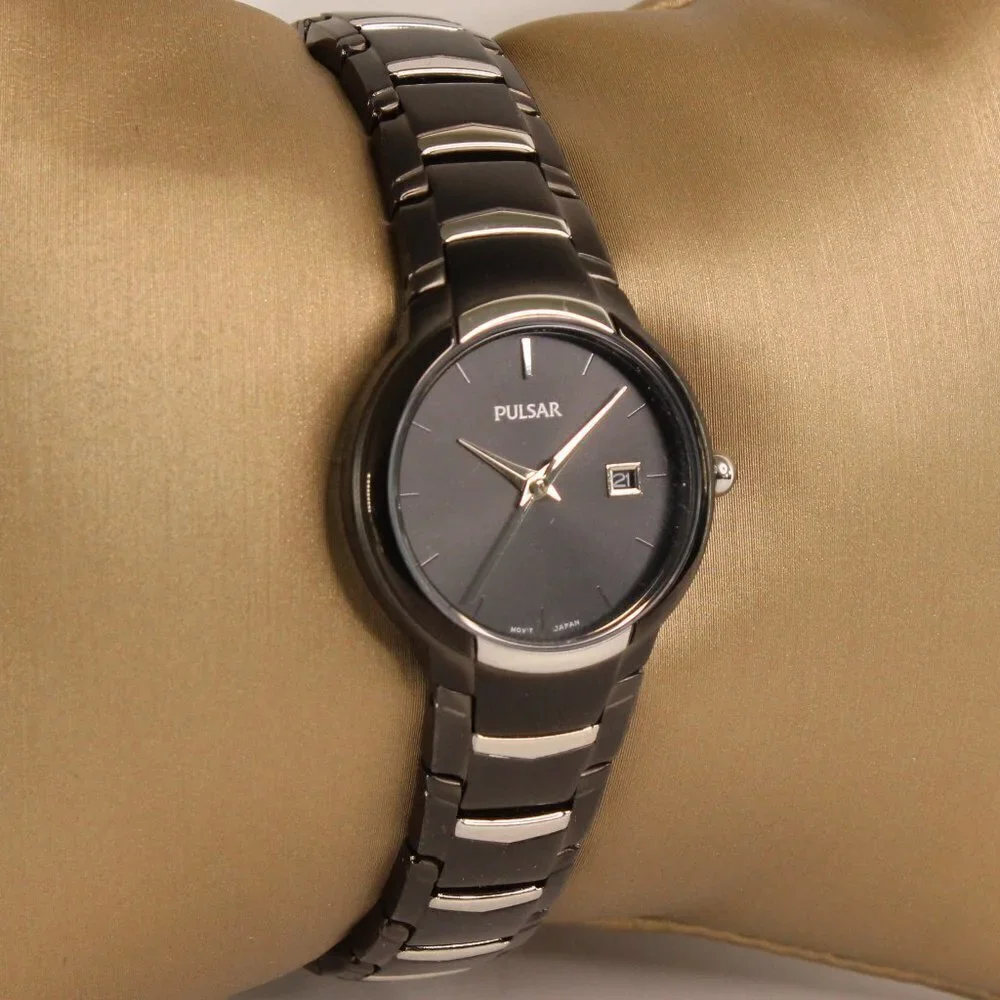 Pulsar Ladies Casual Quartz Watch Black Ion Coated Polished Hand 25mm